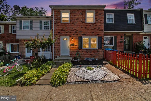 14658 BAKERSFIELD ST, Woodbridge, VA 22193