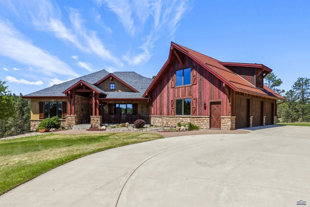 2721 DIAMOND OAK PL, Rapid City, SD 57702