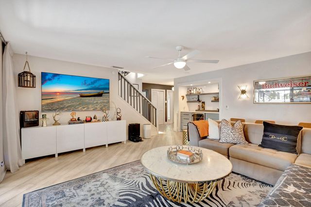 13400 Bedford Mews Court, Wellington, FL 33414