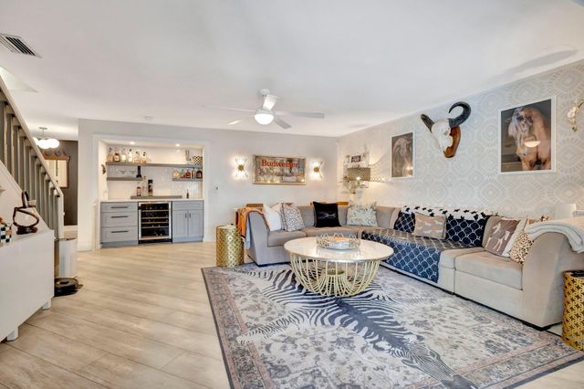 13400 Bedford Mews Court, Wellington, FL 33414