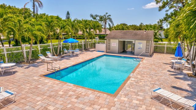 13400 Bedford Mews Court, Wellington, FL 33414