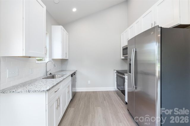 6625 Tracy Avenue, Charlotte, NC 28214