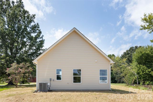 6625 Tracy Avenue, Charlotte, NC 28214