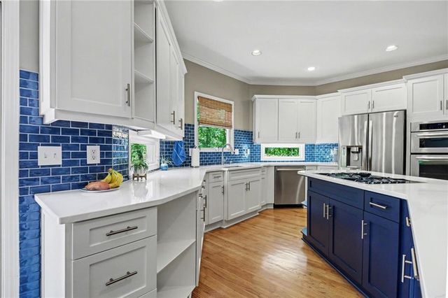 363 Woodbrook Crest, Canton, GA 30114