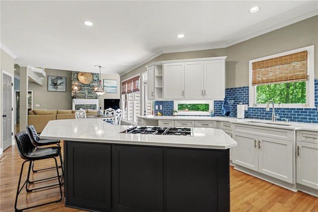 363 Woodbrook Crest, Canton, GA 30114