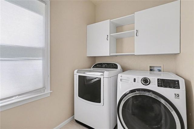 363 Woodbrook Crest, Canton, GA 30114