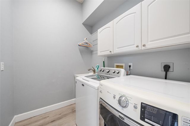 1052 EPPINGER DRIVE, Port Charlotte, FL 33953
