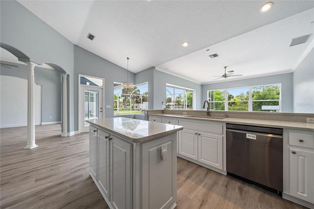 1052 EPPINGER DRIVE, Port Charlotte, FL 33953