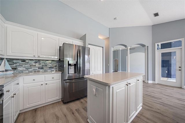 1052 EPPINGER DRIVE, Port Charlotte, FL 33953
