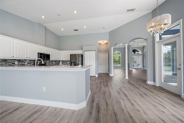 1052 EPPINGER DRIVE, Port Charlotte, FL 33953