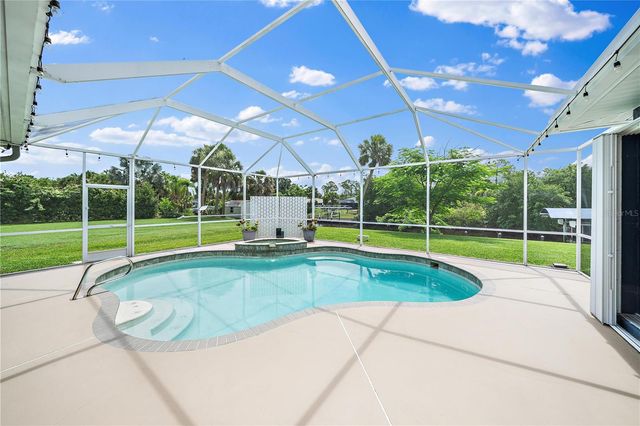 1052 EPPINGER DRIVE, Port Charlotte, FL 33953