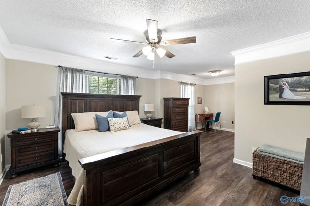 1001 Aspen Drive SW, Hartselle, AL 35640