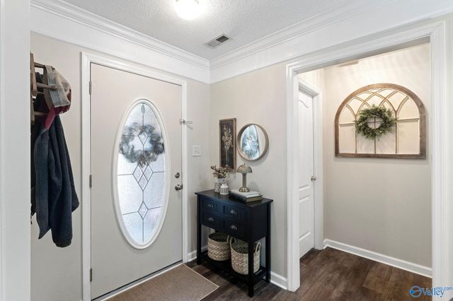 1001 Aspen Drive SW, Hartselle, AL 35640