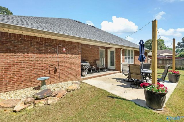 1001 Aspen Drive SW, Hartselle, AL 35640