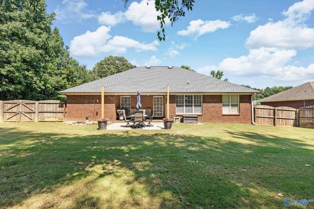 1001 Aspen Drive SW, Hartselle, AL 35640