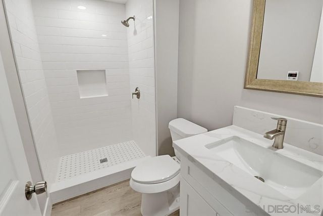 2985 87 54Th St, San Diego, CA 92105