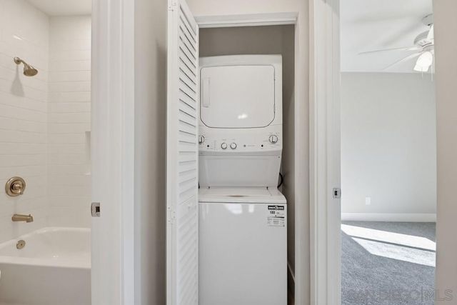 2985 87 54Th St, San Diego, CA 92105