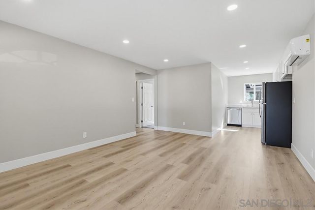 2985 87 54Th St, San Diego, CA 92105