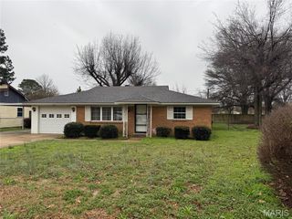 2207 Raydeana Street, Kennett, MO 63857