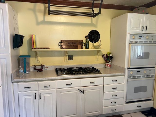 218 10TH STREET, St Cloud, FL 34769