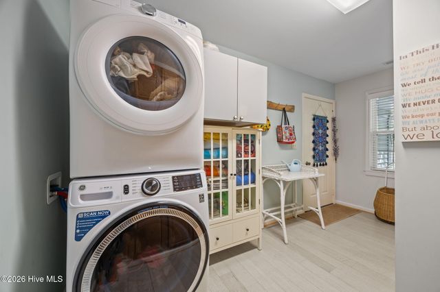 111 Mimosa Boulevard, Atlantic Beach, NC 28512