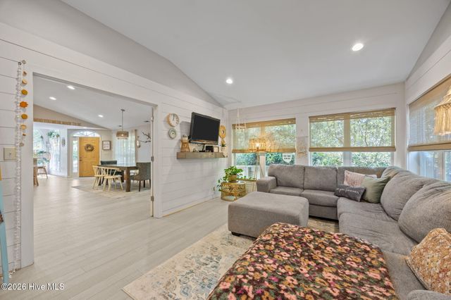 111 Mimosa Boulevard, Atlantic Beach, NC 28512