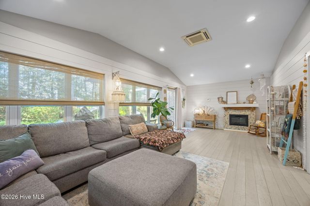 111 Mimosa Boulevard, Atlantic Beach, NC 28512