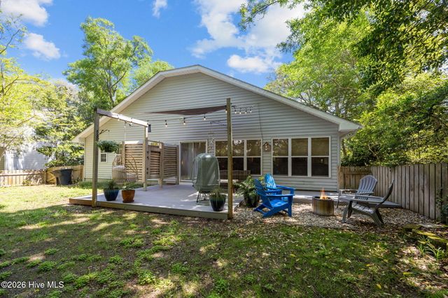 111 Mimosa Boulevard, Atlantic Beach, NC 28512