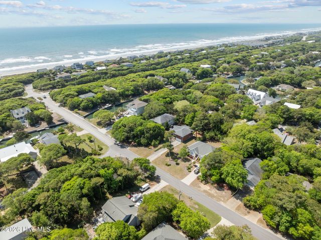 111 Mimosa Boulevard, Atlantic Beach, NC 28512