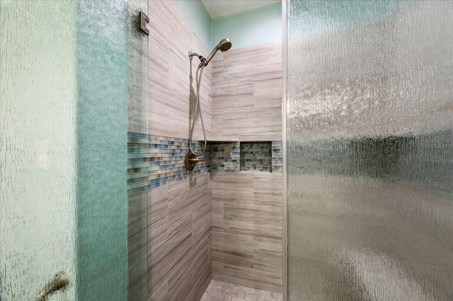 13522 Windlass Circle Drive, Galveston, TX 77554