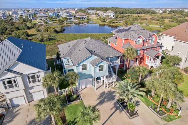 13522 Windlass Circle Drive, Galveston, TX 77554