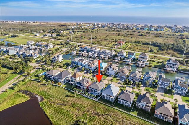 13522 Windlass Circle Drive, Galveston, TX 77554