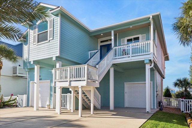 13522 Windlass Circle Drive, Galveston, TX 77554