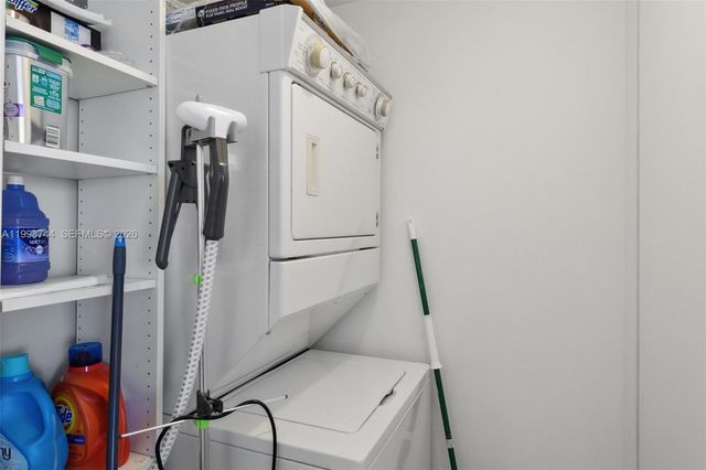 1830 S OCEAN DR 4907, Hallandale Beach, FL 33009