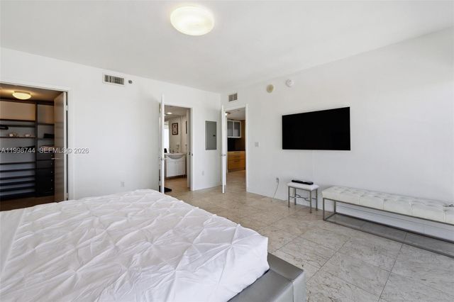 1830 S OCEAN DR 4907, Hallandale Beach, FL 33009