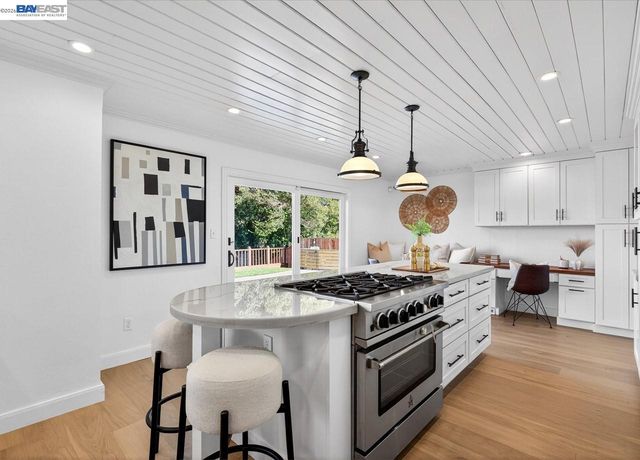 11495 Silvergate Dr, Dublin, CA 94568