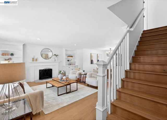 11495 Silvergate Dr, Dublin, CA 94568