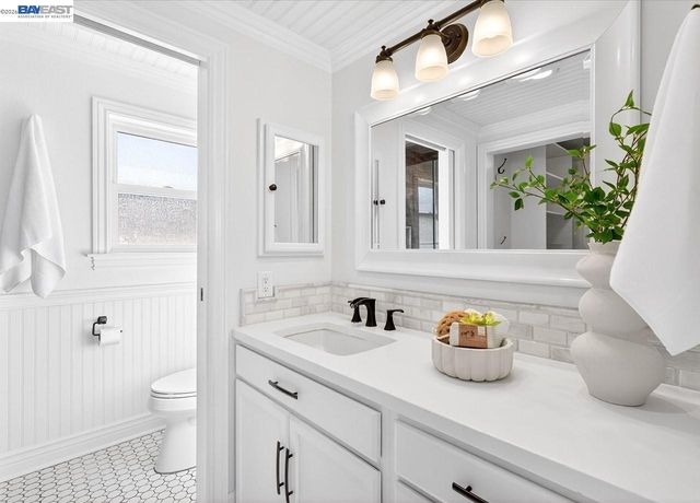 11495 Silvergate Dr, Dublin, CA 94568