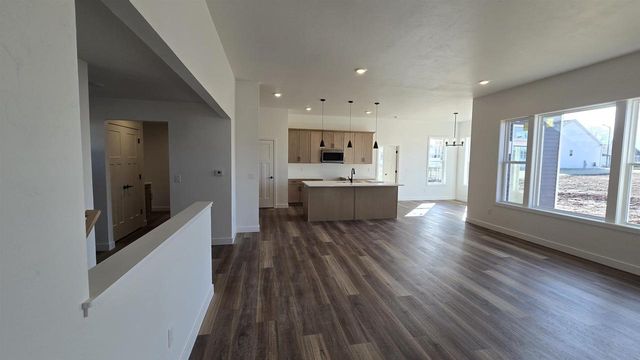 1765 LOYAL DRIVE, Neenah, WI 54956