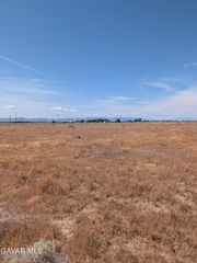 Felsite Avenue, Rosamond, CA 93560