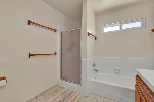 3510 Lake, Newport Beach, CA 92663