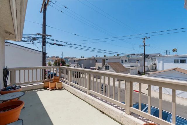 3510 Lake, Newport Beach, CA 92663