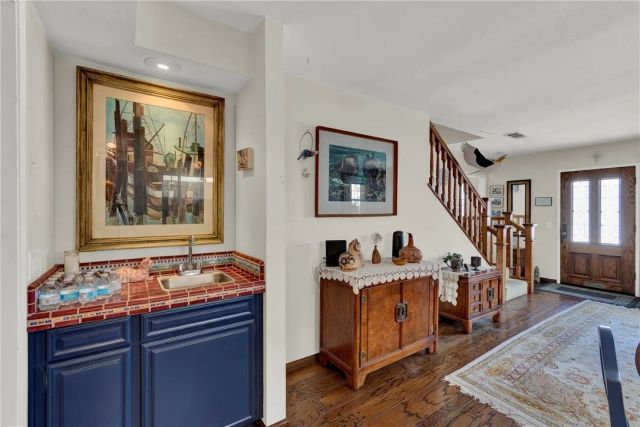 3510 Lake, Newport Beach, CA 92663