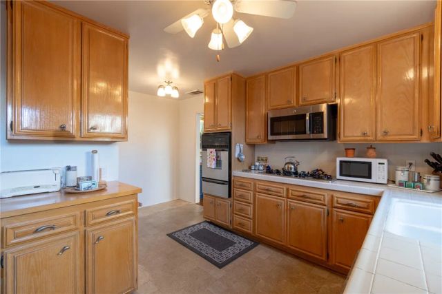 3510 Lake, Newport Beach, CA 92663