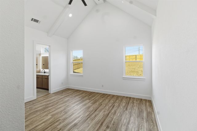 614 S Moore Street, Dallas, TX 75203