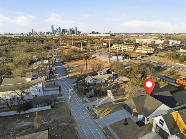 614 S Moore Street, Dallas, TX 75203