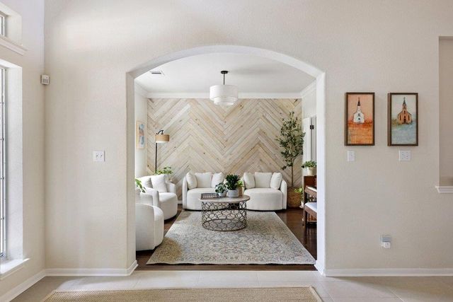 6704 Kiev CV, Austin, TX 78739