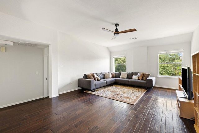 6704 Kiev CV, Austin, TX 78739