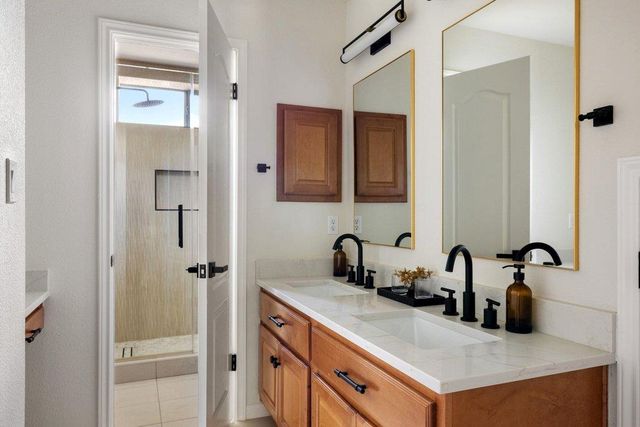 6704 Kiev CV, Austin, TX 78739