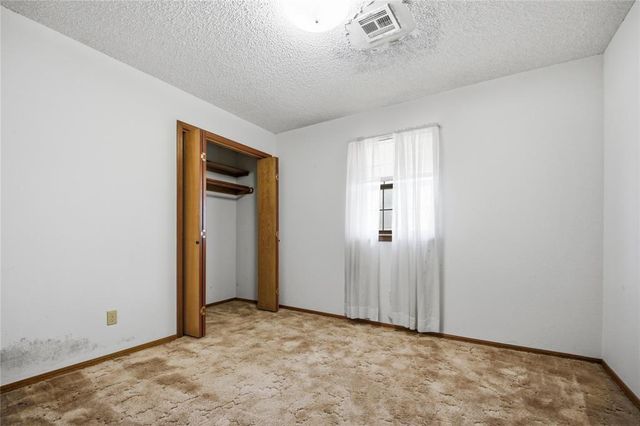 20301 SE 37th Street, Harrah, OK 73045